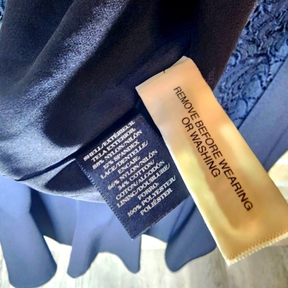 ANN TAYLOR Formal Lace Dress Size 12 - Picture 11 of 12